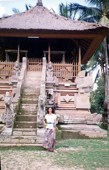 Η Λήδα στο Μπάλι της Ινδονησίας