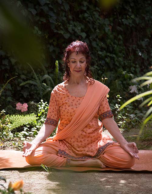 Λήδα Shantala, yoga